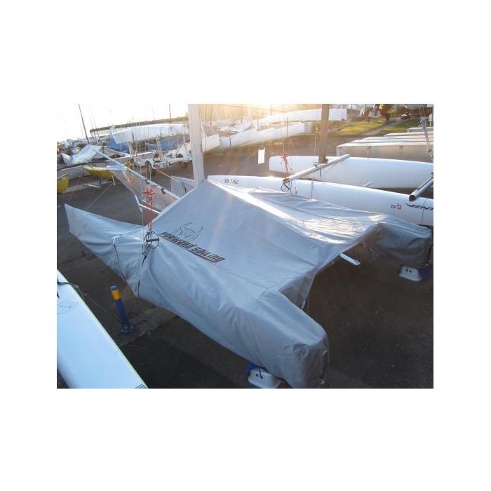 Taud de Catamaran F16 - Viper Taud de Catamaran F16 - Viper